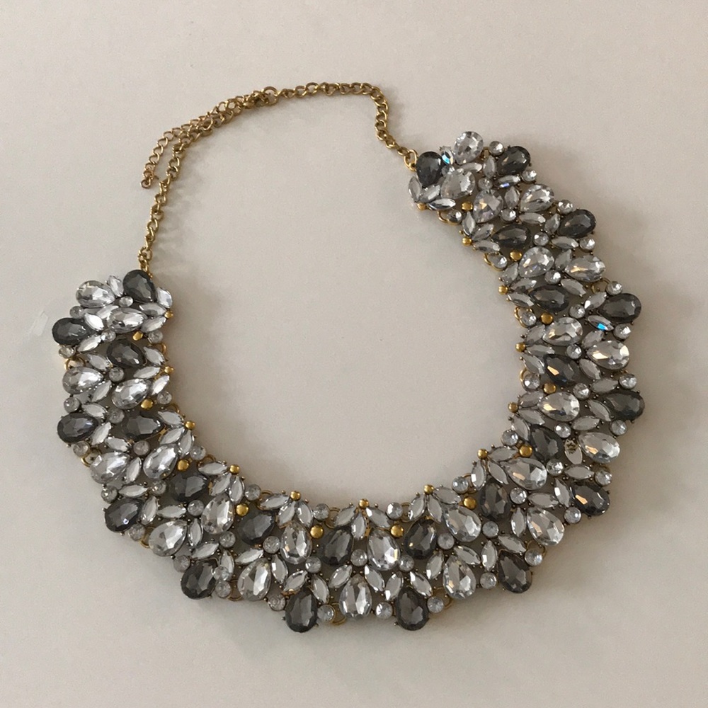 Statement Neckalce - Picture 2 of 5